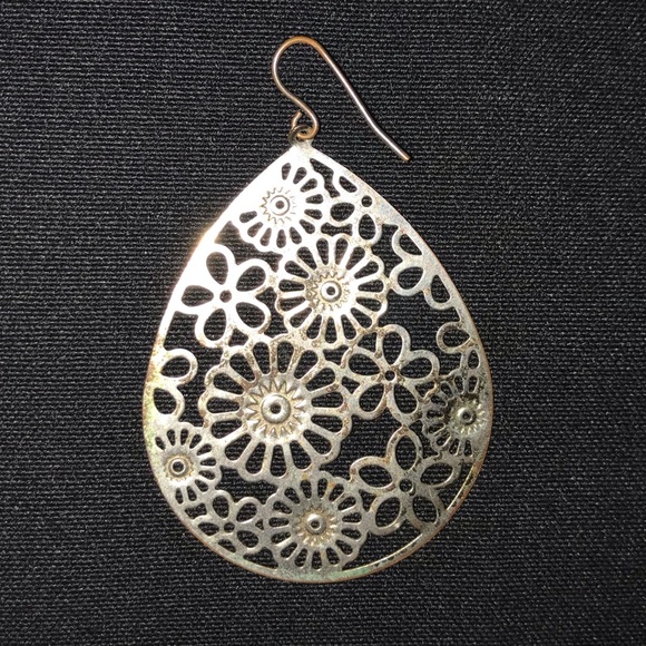 Misc. Metal Earrings - Picture 2 of 3